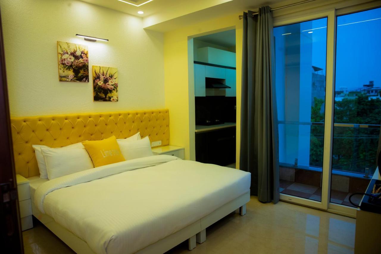 Lime Tree Luxury Studio - Service Apartment Near Artemis Hospital ,Гургаон Экстерьер фото
